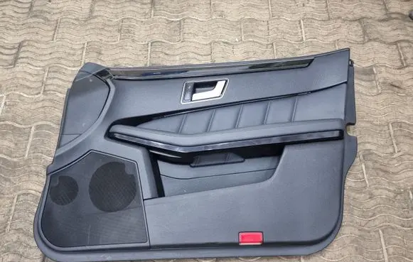 Mercedes-Benz E W212 Front door card panel trim 17025249G50