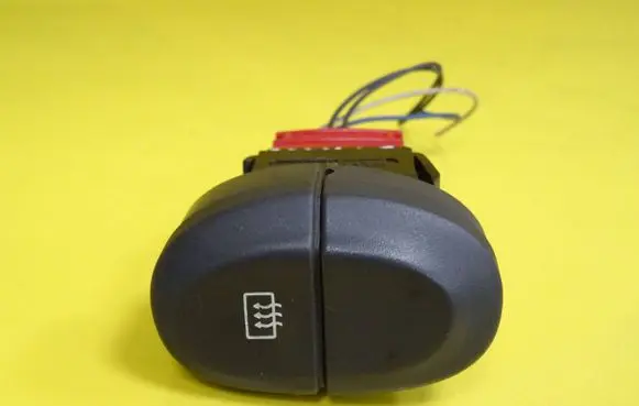 Renault Scenic I Windscreen/window heater switch 432965B