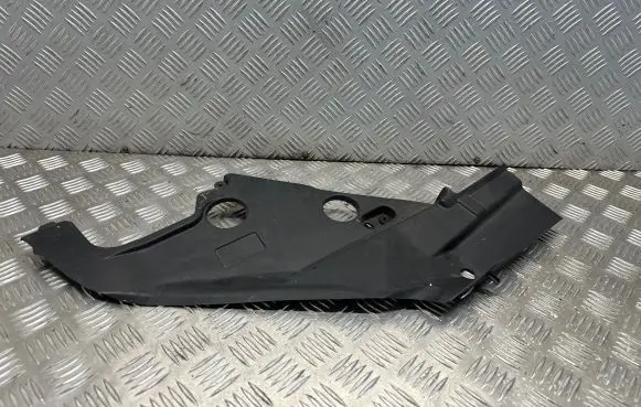 Mercedes-Benz SLK R172 Other engine part A1728260024