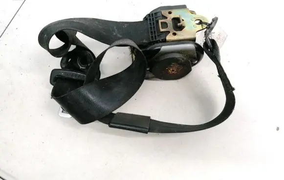 Audi A6 S6 C5 4B Front seatbelt 4B0857705A 560575300A