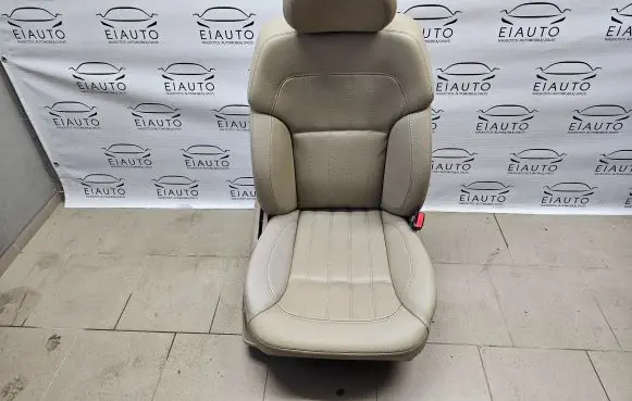 Mercedes-Benz GL X166 Front passenger seat 