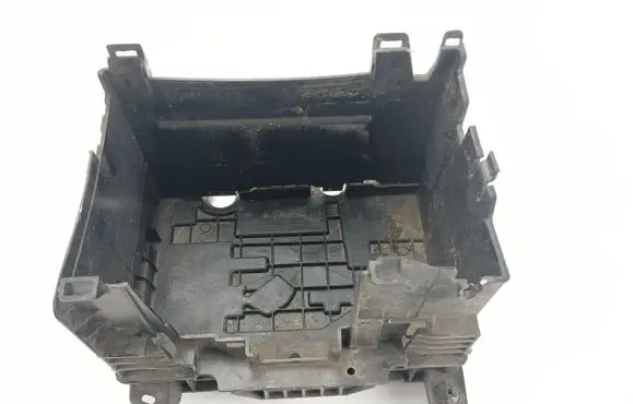 Renault Megane I Battery box tray 