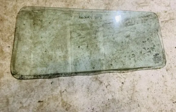 Fiat Fiorino Rear side window