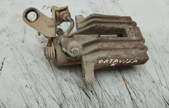 Skoda Octavia Mk2 (1Z) Rear brake caliper 