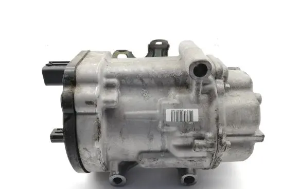 Toyota C-HR I Air conditioning (A/C) compressor (pump) 0424000240