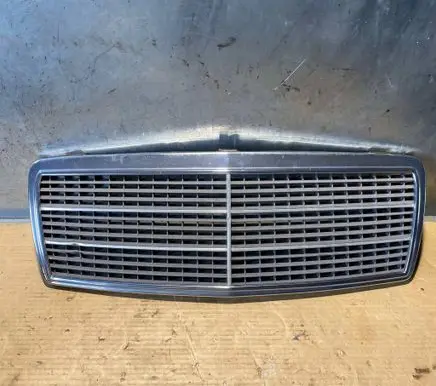 Mercedes-Benz C AMG W202 Front grill 2028880023