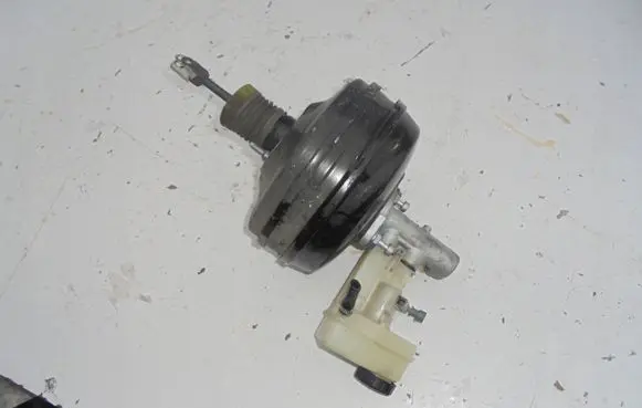 Fiat Croma Brake booster