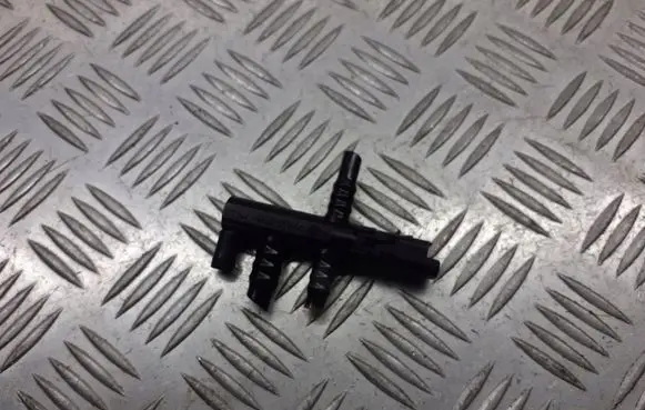 Peugeot 307 Electromagnetic valve 