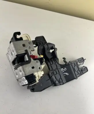 Front door lock