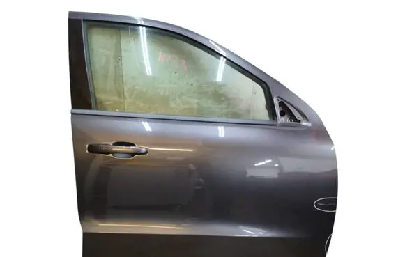Dodge Durango III Front door
