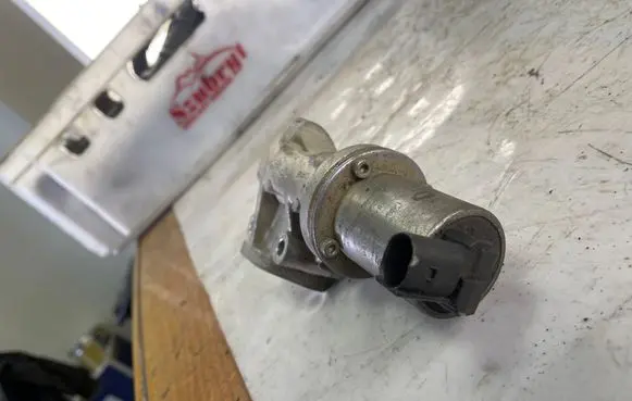 Hyundai i10 EGR valve 284102a120