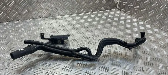 Volkswagen Transporter - Caravelle T5 Engine coolant pipe/hose 070103390