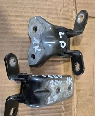 KIA Xceed Front door hinge set 