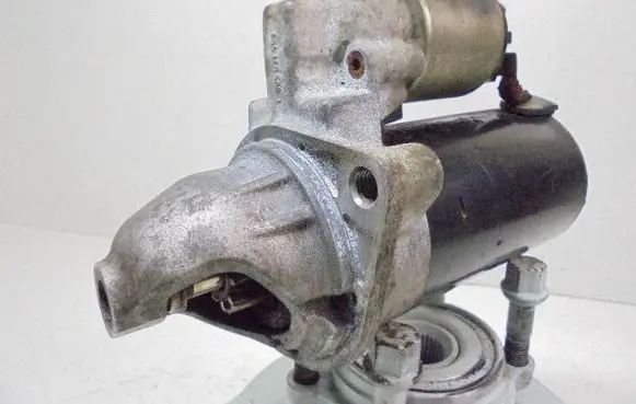 BMW 7 F01 F02 F03 F04 Starter motor 7550975