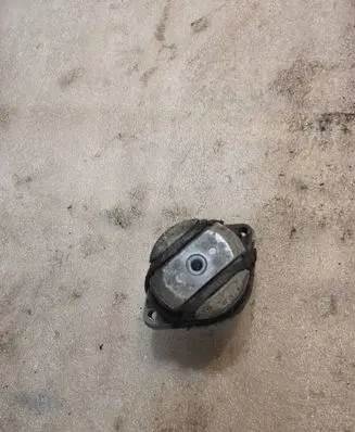 Skoda Superb B5 (3U) Gearbox mount 
