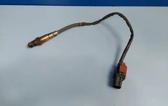 Audi A6 S6 C6 4F Lambda probe sensor 059906262 0281004054