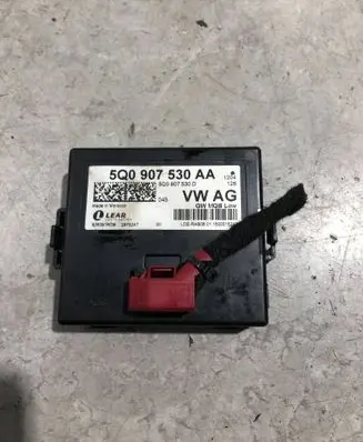 Skoda Octavia Mk3 (5E) Gateway control module 5Q0907530AA 5Q0907530D