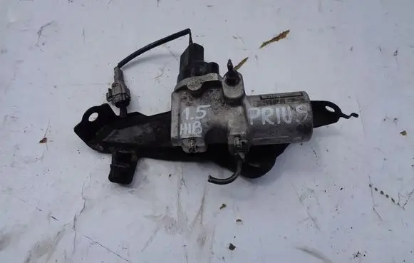 Toyota Prius (XW20) Master brake cylinder 4727047010