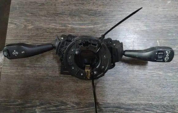 BMW X5 E53 Airbag slip ring squib (SRS ring) 61318377488 01404017