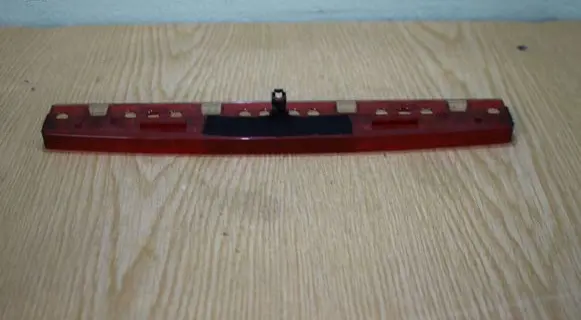 Audi A4 S4 B6 8E 8H Third/center stoplight 28427002