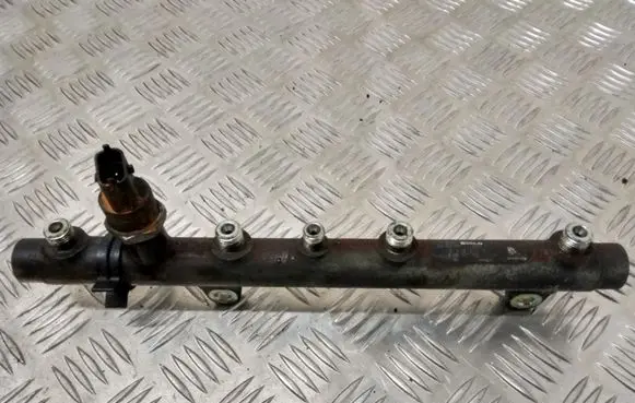 Renault Laguna II Fuel main line pipe 0445214015 8200347174