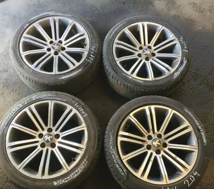 Peugeot RCZ R18 alloy rim 