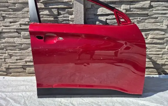 Hyundai Kona I Front door 