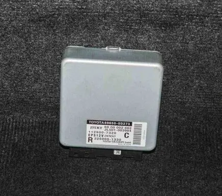 Toyota Yaris Other devices 896500D273