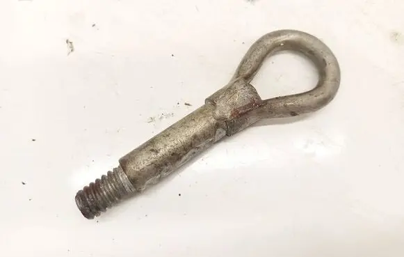 Toyota Avensis T250 Towing hook eye 