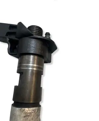 Volkswagen Golf VII Fuel injector 0103NN