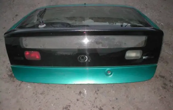 Mazda 323 F Tailgate/trunk/boot lid