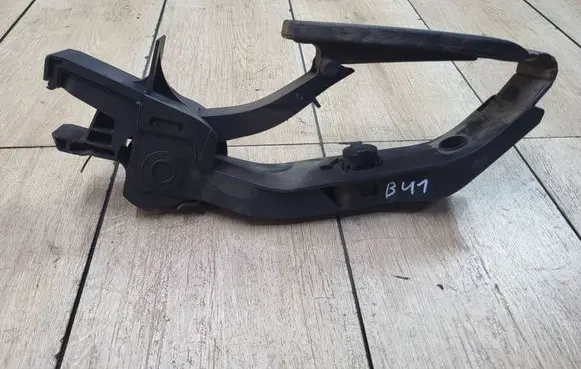 Mercedes-Benz C W203 Accelerator throttle pedal A2033000104