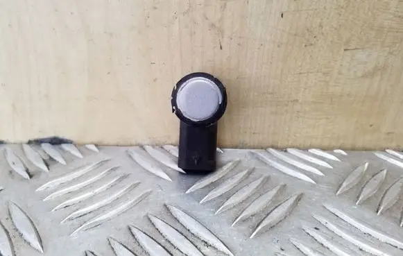Ford Focus Parking PDC sensor CJ5T15K859AAW