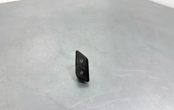 Audi Q7 4M Central locking switch button 4M2962108