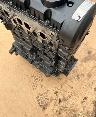 Volkswagen Golf V Engine 038103021AT