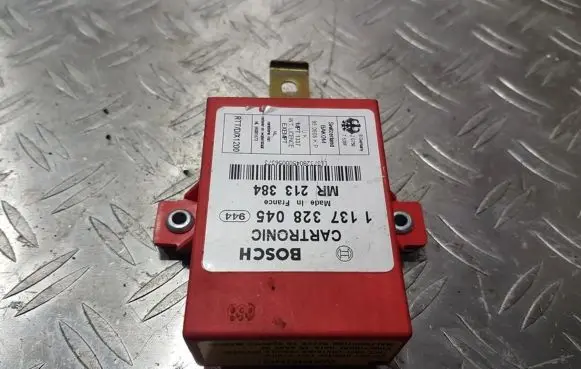 Mitsubishi Carisma Other control units/modules 1137328045 MR213384