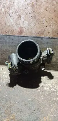 Lexus IS 220D-250-350 Engine shut-off valve 1923002010