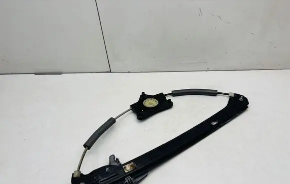 Skoda Superb B8 (3V) Rear window lifting mechanism without motor 