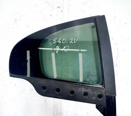 Volvo S60 Rear side window 