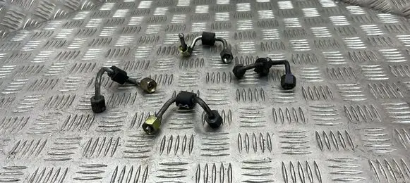 Audi A3 S3 8V Fuel injector supply line/pipe 