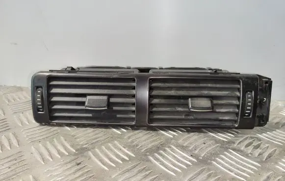 Audi A6 S6 C5 4B Dash center air vent grill 4B1820951