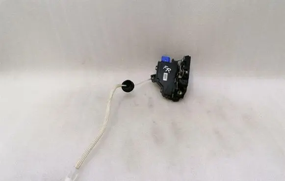 Porsche Cayman 987 Front door lock 3D2837015