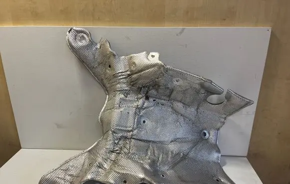 Audi Q7 4M Exhaust heat shield