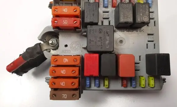 Alfa Romeo 159 Fuse box set 50504455