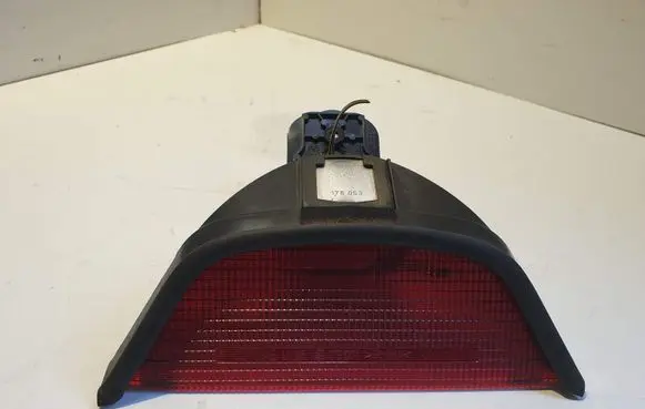 BMW 5 E39 Third/center stoplight 178053 178055