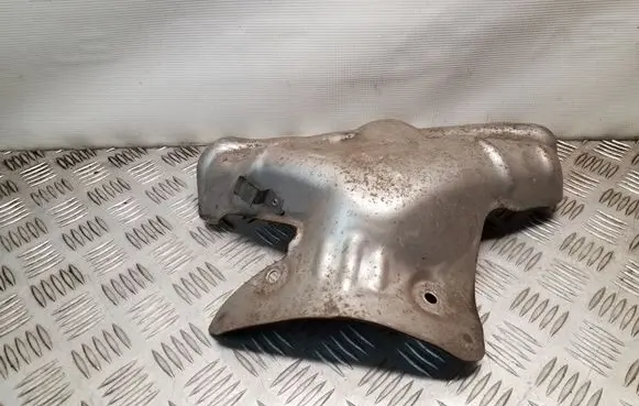 Nissan Juke I F15 Exhaust heat shield 