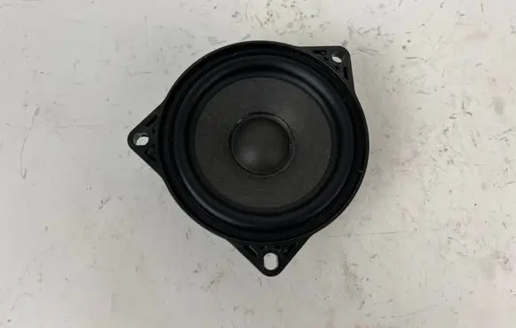 Tesla Model 3 Panel speaker 107974200A