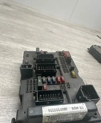 Citroen Xsara Fuse box set 9650664080 32941982 BSMB3