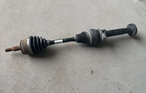 Volkswagen Multivan T6 Front driveshaft 7E0407761F