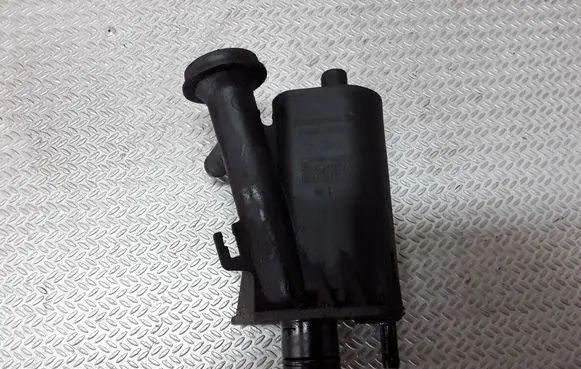 Renault Scenic I Breather/breather pipe/hose 8200082486